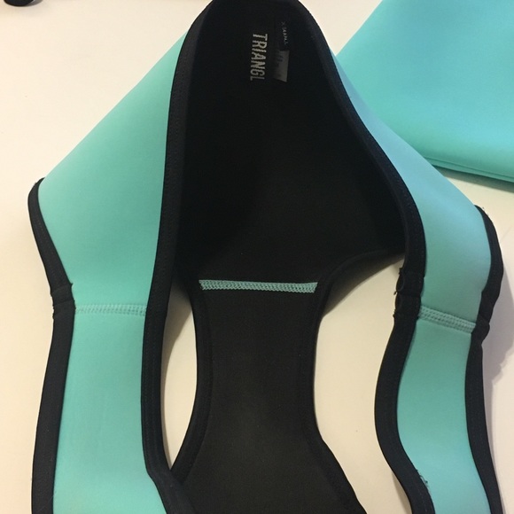 XS Triangl Top, Bottom & Dust Bag - Picture 4 of 6